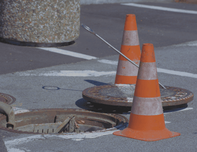 manhole sewer (395 x 305 px)